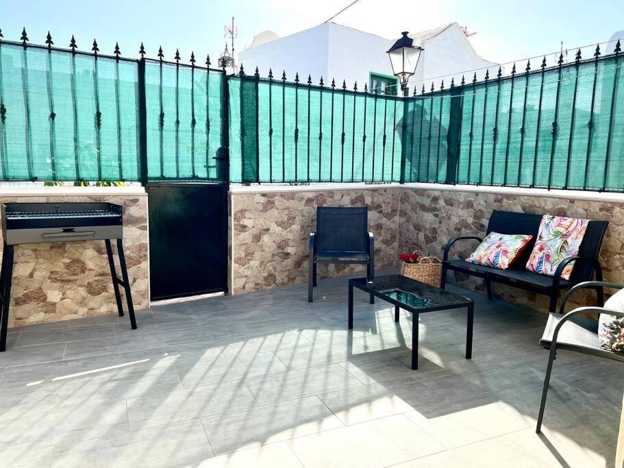 Апартаменты 42 Puerto Del Carmen Star Тиас Экстерьер фото