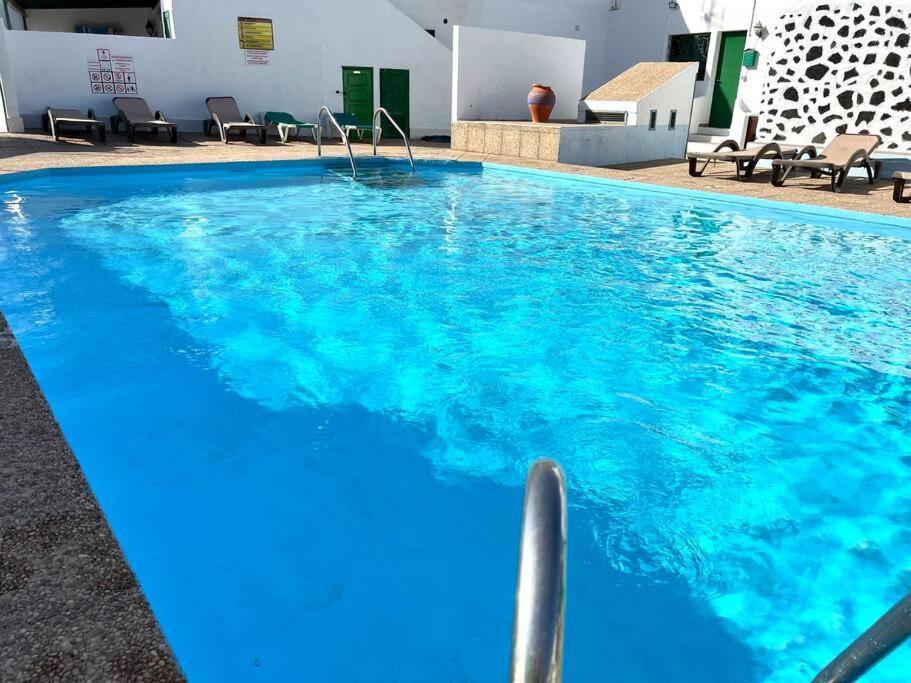 Апартаменты 42 Puerto Del Carmen Star Тиас Экстерьер фото