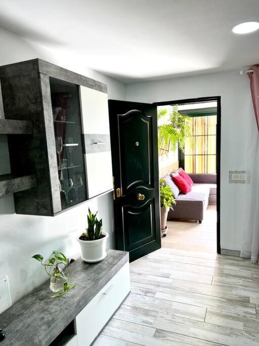 Апартаменты 42 Puerto Del Carmen Star Тиас Экстерьер фото