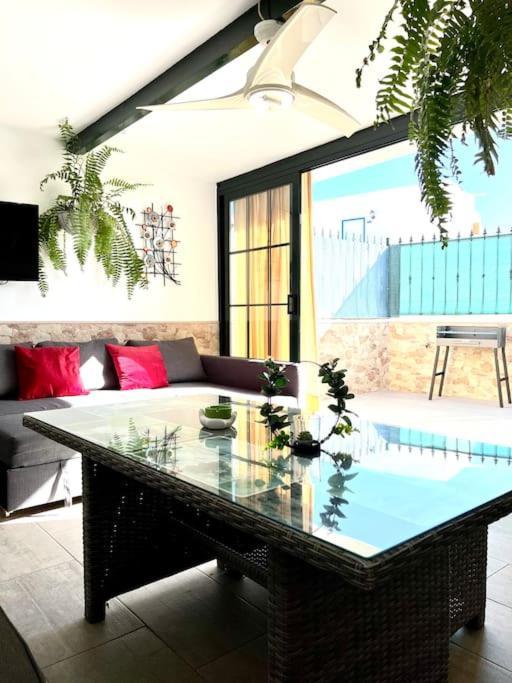 Апартаменты 42 Puerto Del Carmen Star Тиас Экстерьер фото