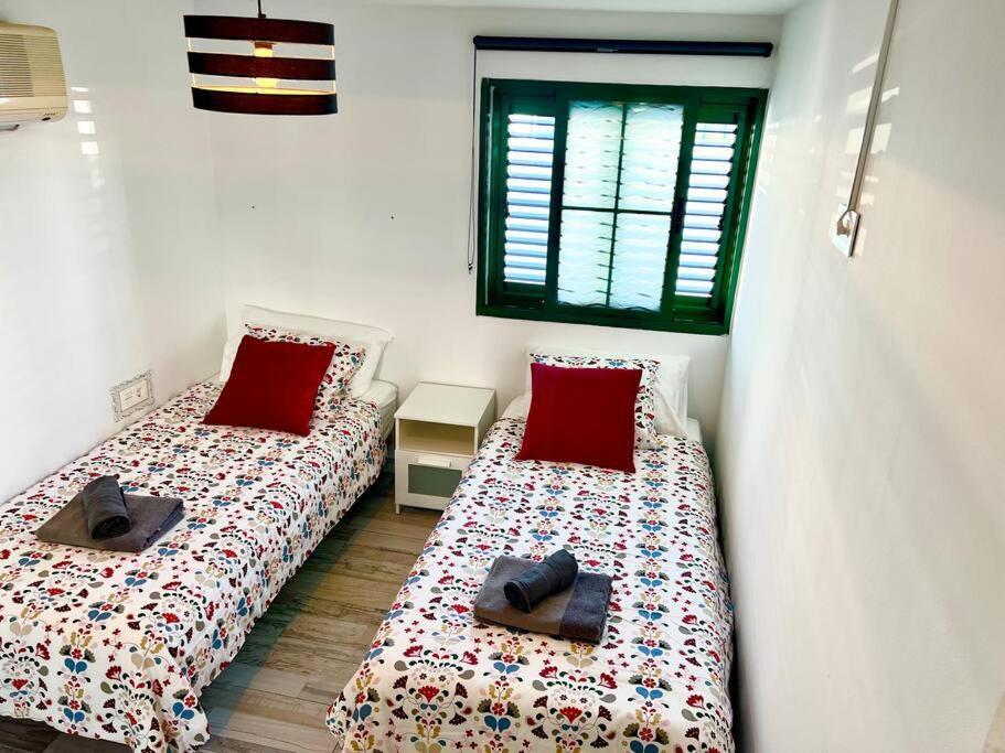 Апартаменты 42 Puerto Del Carmen Star Тиас Экстерьер фото